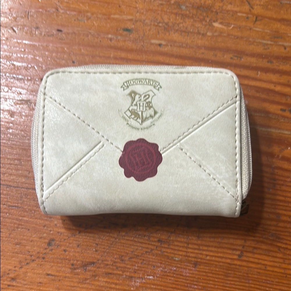 Cream Wallet